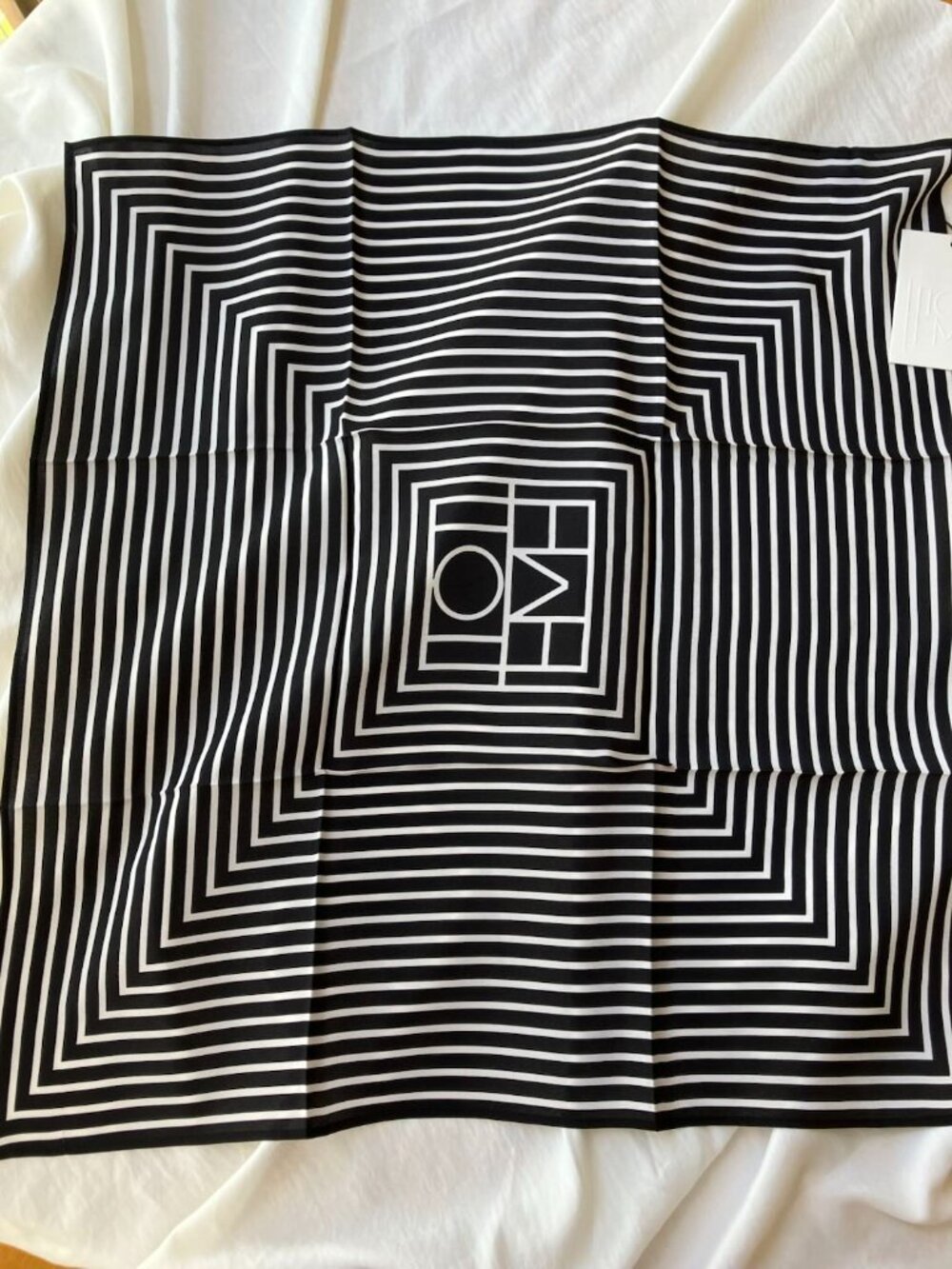 Toteme Geometric Logo Square Scarf